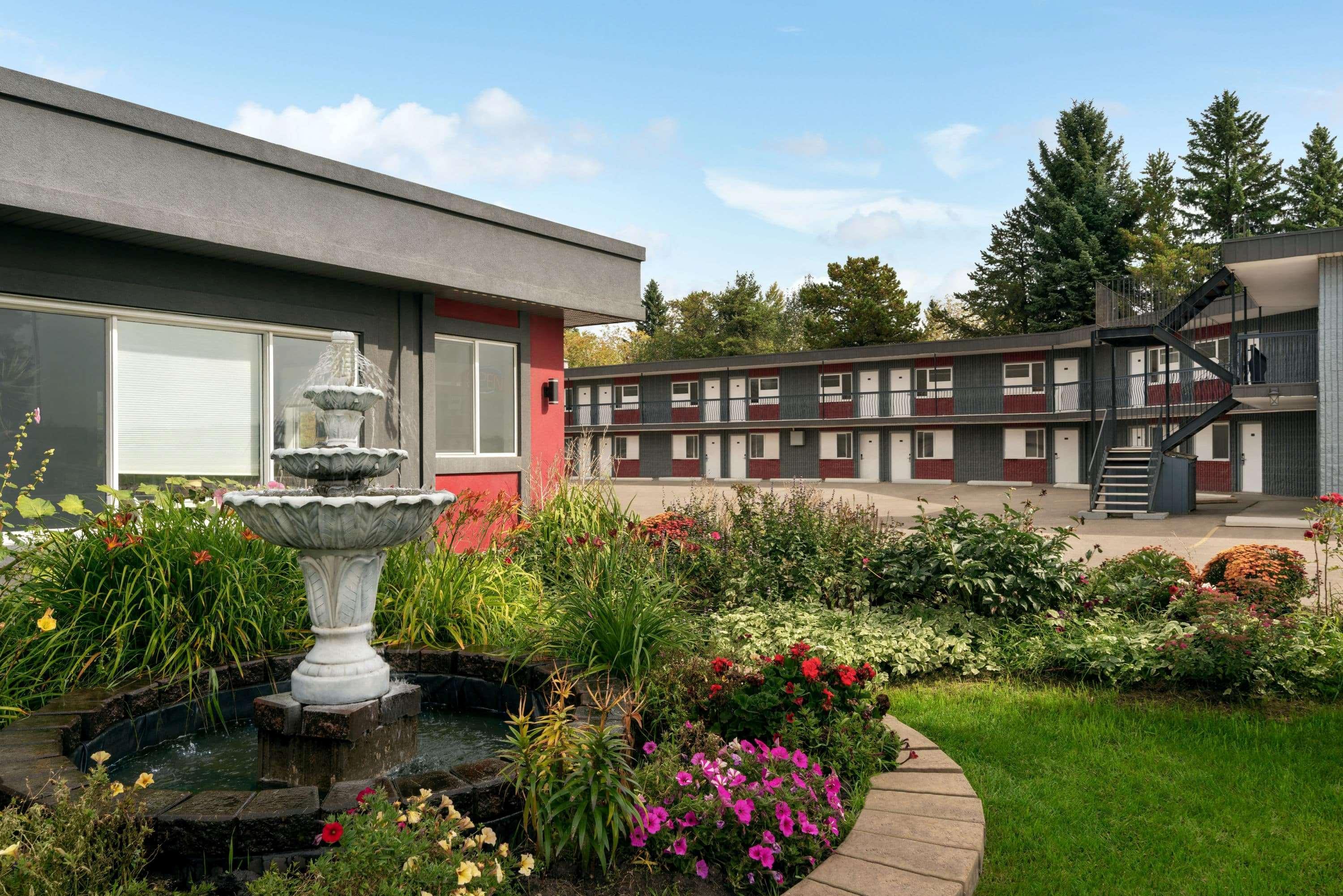 Thriftlodge Edmonton Extérieur photo